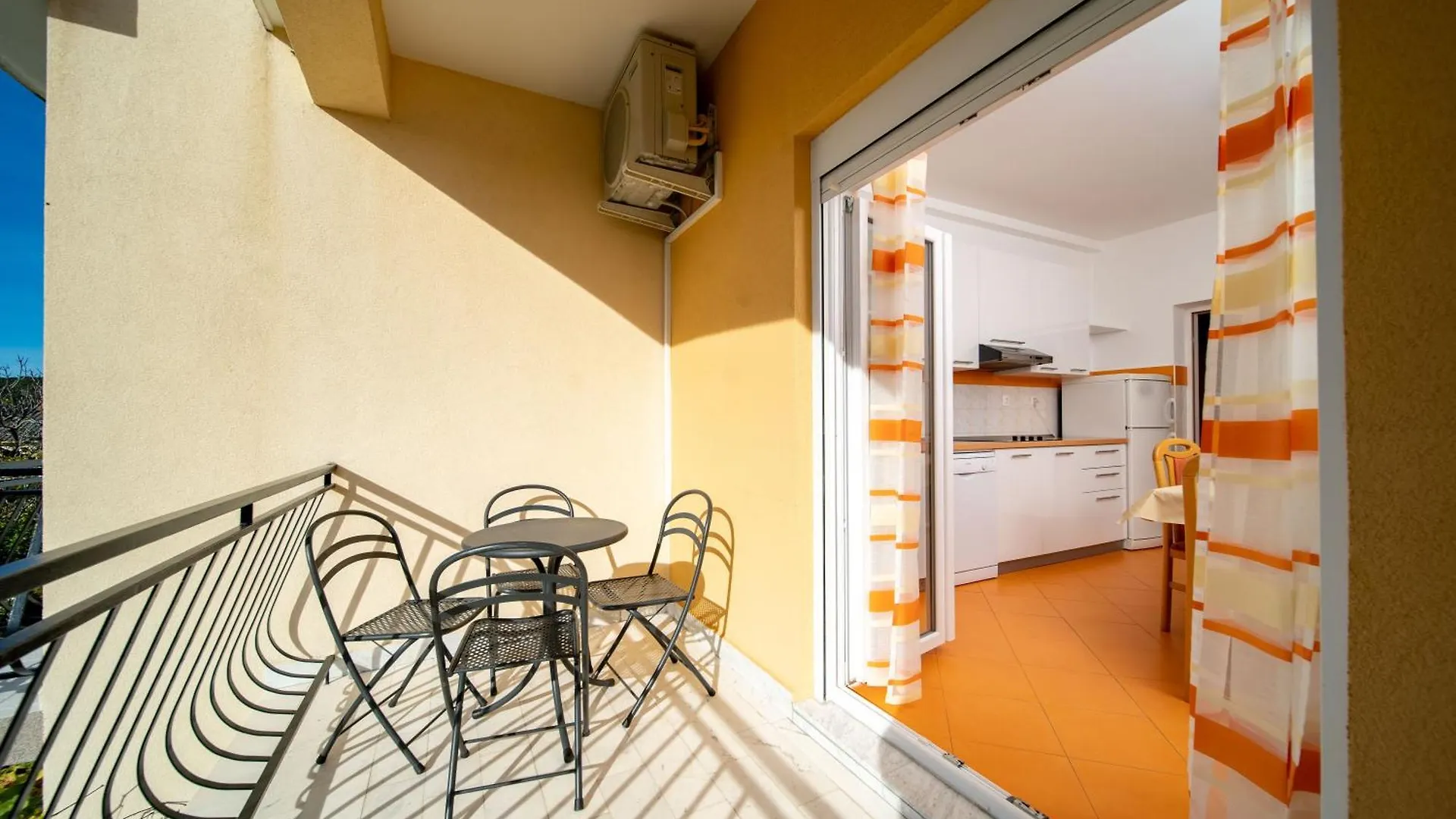 Apartmani Rajka Paparic Lopar